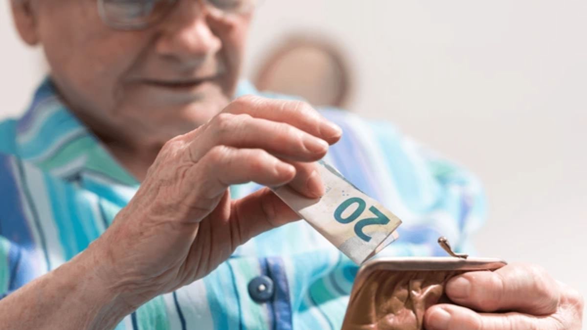 SSS 2025 Monthly Pension Set at ₱2210